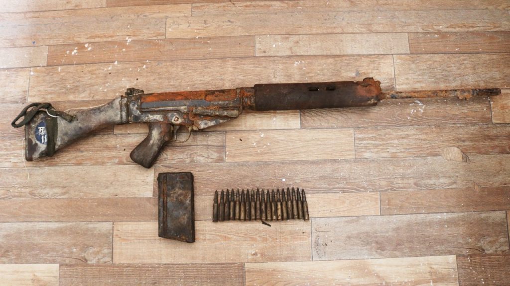 खपौंदी स्थित फेवातालमा भेटियो १८ राउण्ड गोलीसहितको एसएलआर