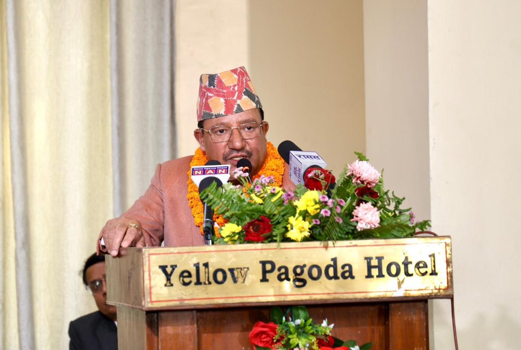 फागुन २१ गते नै चुनाव हुनेमा ढुक्क हुन निर्वाचन आयुक्त भण्डारीको आग्रह