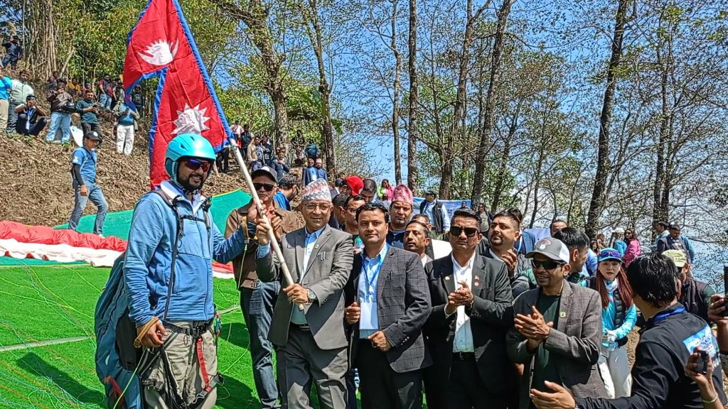 पोखरामा २१ औं खुला प्याराग्लाइडिङ च्याम्पियनसिप सुरु