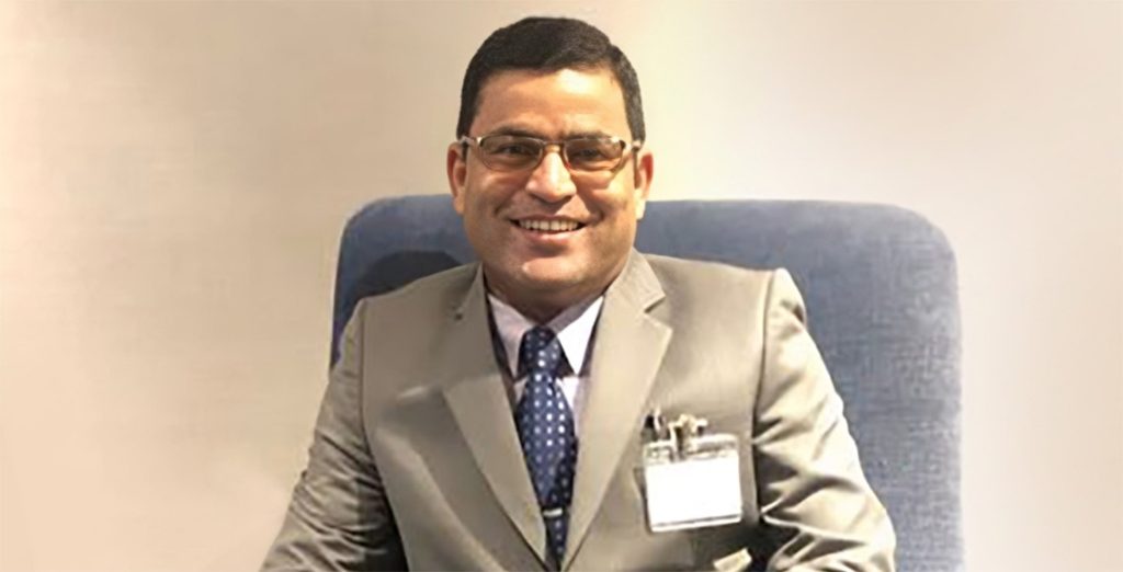 हङकङका महावाणिज्यदूत लेखकलाई सरकारले फिर्ता बोलायो