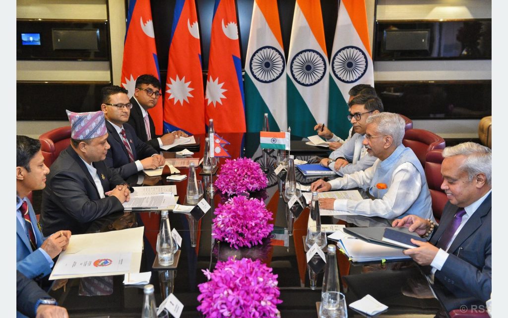 सीमा विवादलाई कूटनीतिक माध्यमबाट समाधान गर्न नेपाल तत्पर छ : परराष्ट्रमन्त्री
