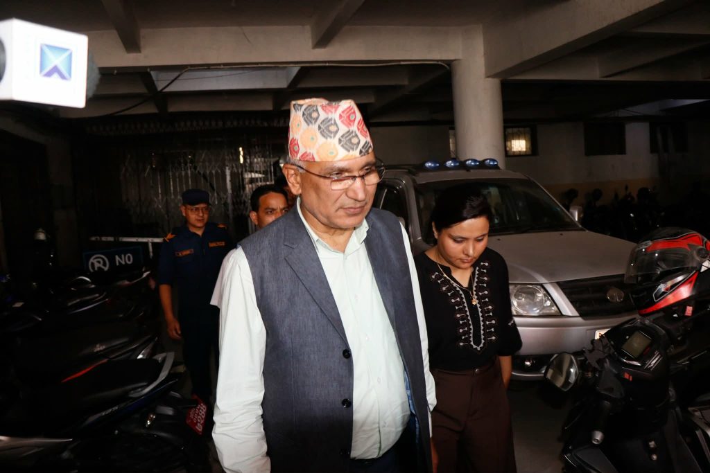 पूर्वअर्थमन्त्री विष्णु पौडेललाई सरकारी वकिल कार्यालय लगियो