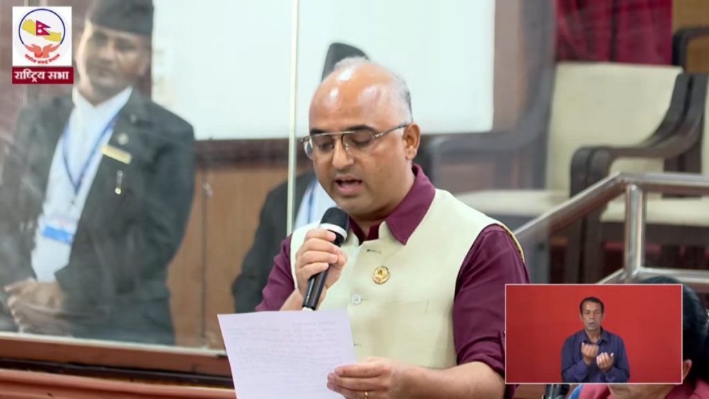 नेपालमा इन्धनको मूल्य नघटाइएको भन्दै राष्ट्रिय सभामा आलोचना
