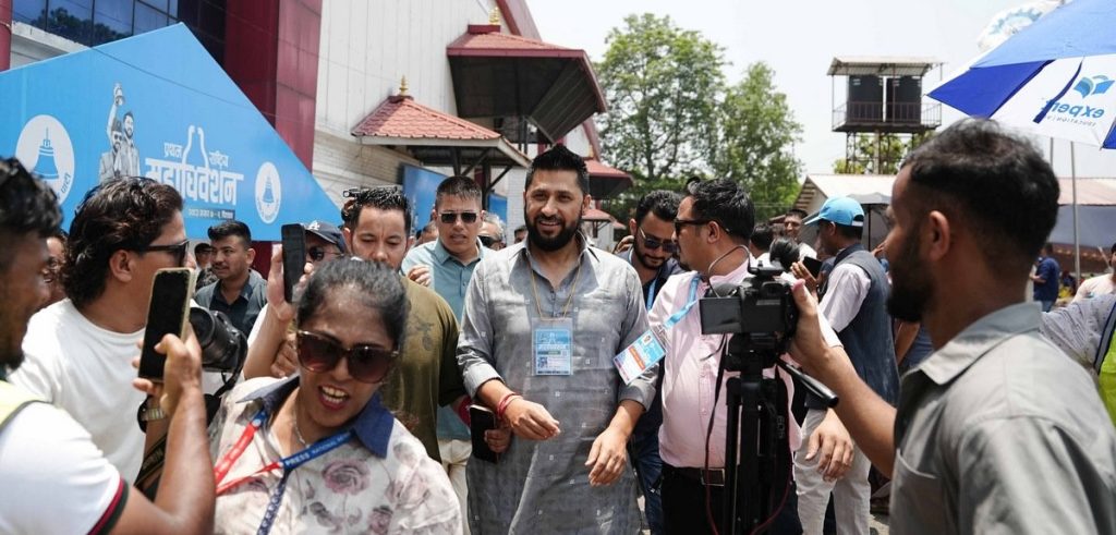 रास्वपा महाधिवेशन : सभापतिले मतदान गरेसँगै पहिलो चरणको मतदान सम्पन्न