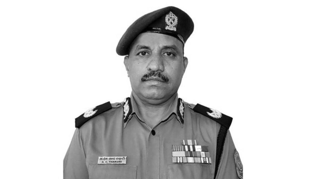 पूर्व डीआईजी ठकुरीको निधन