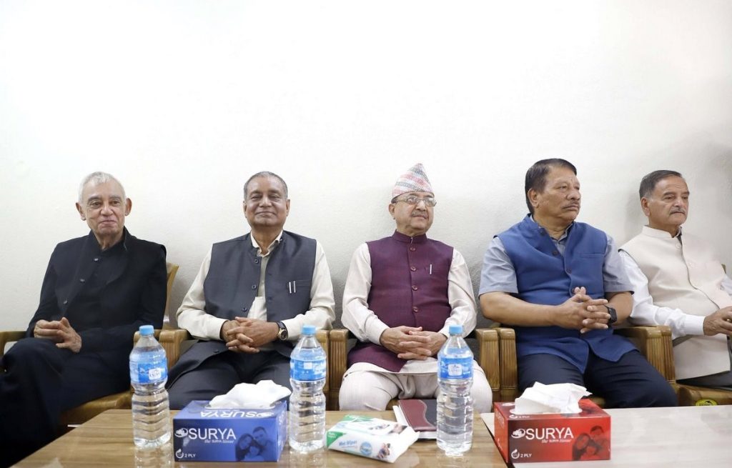 कांग्रेसको देउवा समूहको बैठक चुनदेवीमा सुरु
