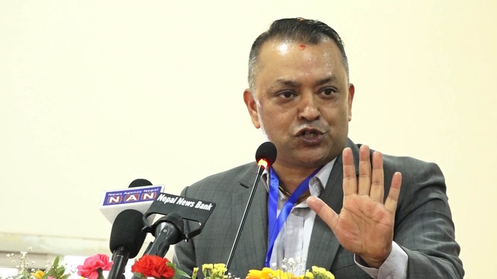 प्रधानमन्त्रीको कार्यशैलीप्रति गगनको प्रहार : भने,‘सुशासनको नाममा काला कर्तुत गर्ने छुट छैन’
