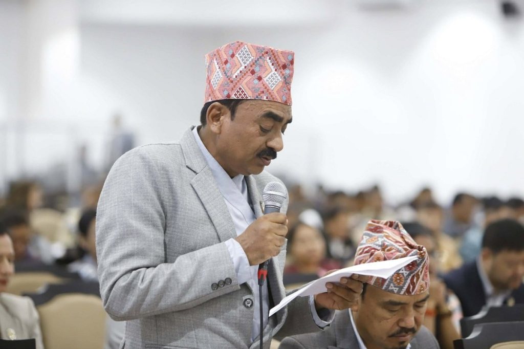 ऋण र बेरोजगारीका कारण युवाले आत्मदाह गर्ने स्थिति चिन्ताजनक : सांसद भाट