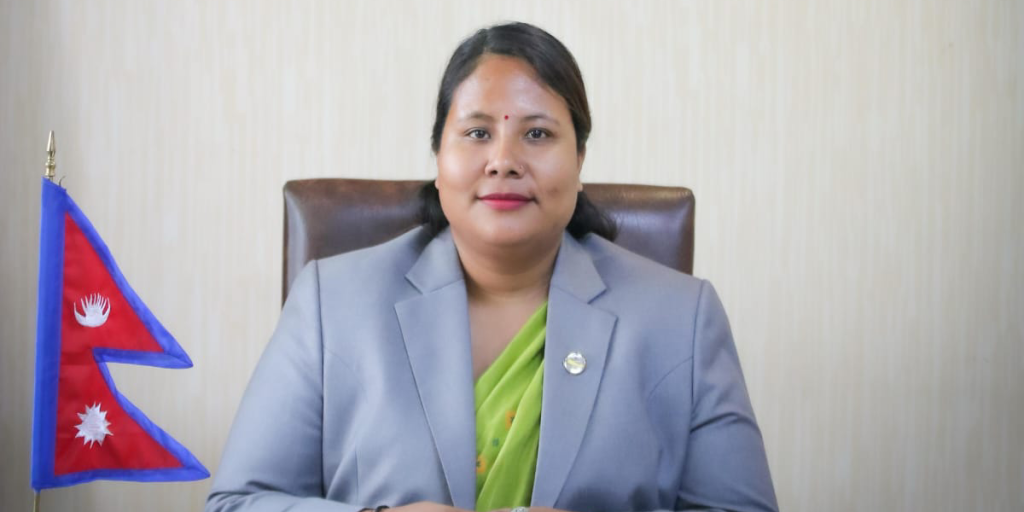मल आपूर्तिमा ढिलाइ भएको कृषिमन्त्रीको स्वीकारोक्ति