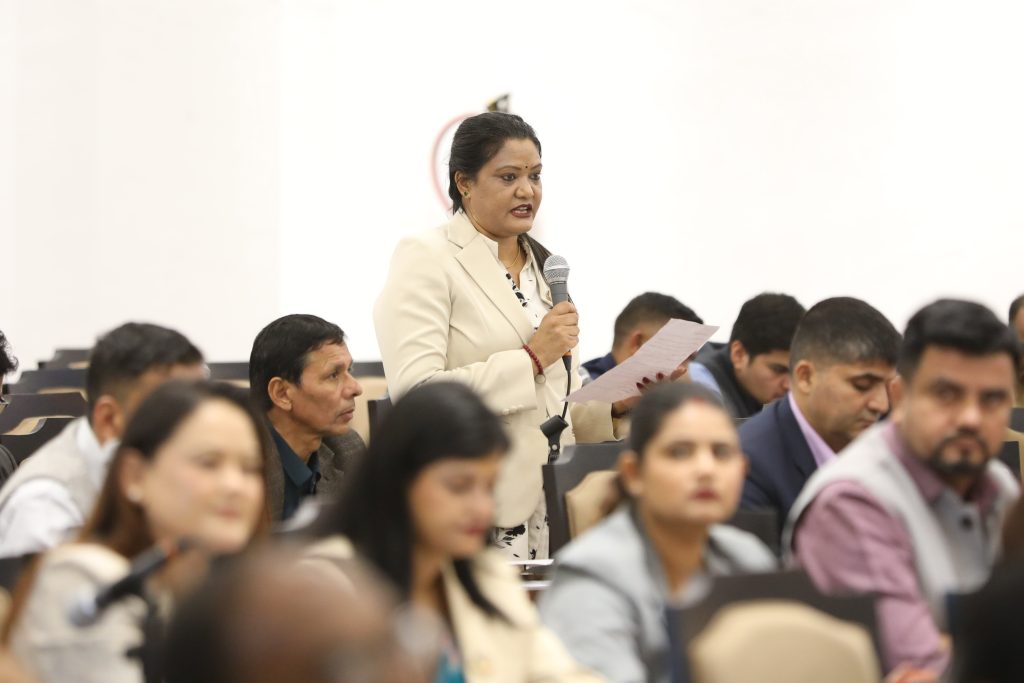 भदौ २३ गते सहिदहरूको नाममा सम्बोधन गर्न प्रधानमन्त्रीलाई सांसद खतिवडाको आग्रह