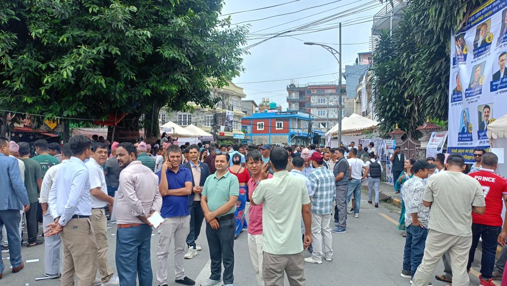पोखरा उद्योग वाणिज्य सङ्घको नयाँ नेतृत्वका लागि मतदान जारी