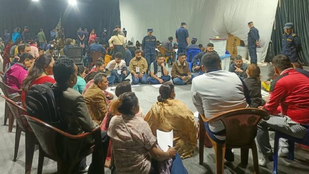 कांग्रेसको उपसभापतिमा भण्डारी, आचार्य र चौधरी, महामन्त्रीमा पौडेल र राणा निर्वाचित (मतसहित)