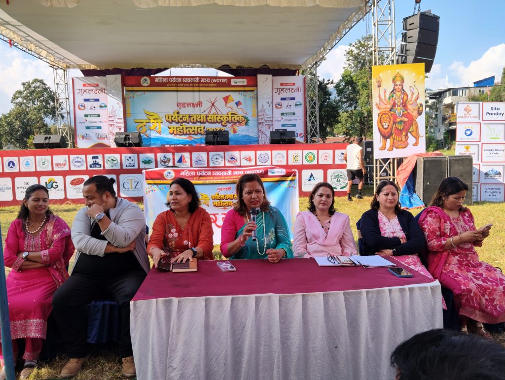 कोजाग्रत पूर्णिमामा पोखरा आउनेलाई ताल बाराहीको दर्शनसंगै महोत्सवमा रमाउने अबसर
